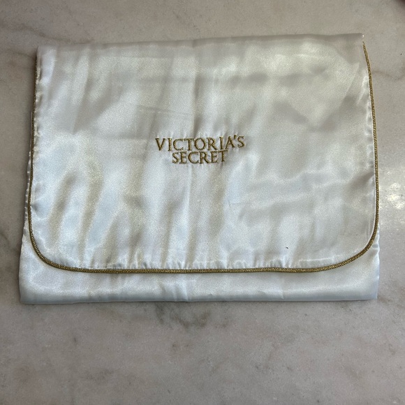 NWOT 80’s VINTAGE VICTORIA SECRET LINGERIE SATIN BAGS - Picture 1 of 4